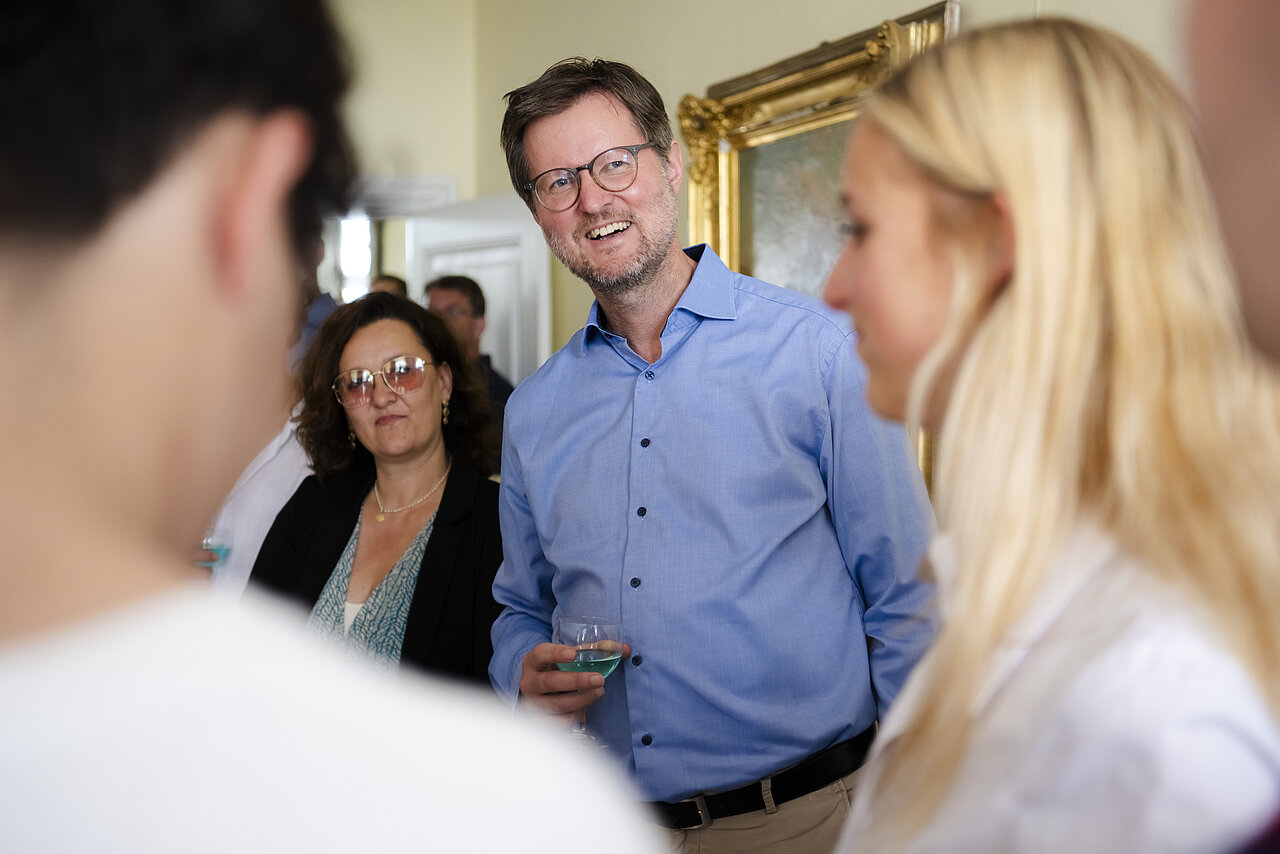 In der Louisenlunder Gemeinschaft kommen Schüler und Erwachsene oft miteinander ins Gespräch